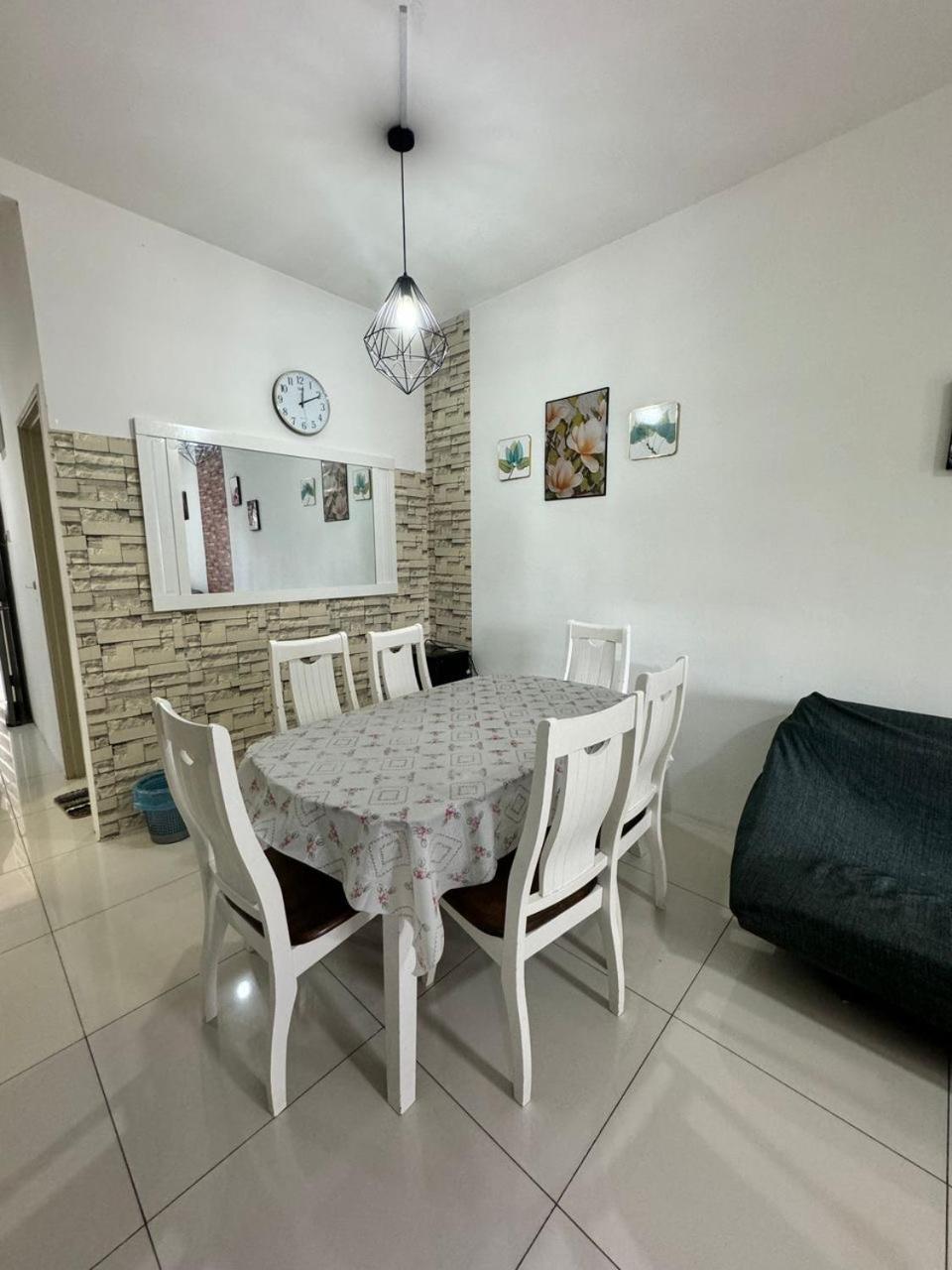 Ayaan Blossom Budget Homestay Free Breakfast Tanah Rata Exterior foto